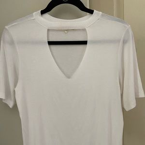 Joah Brown: White soft tee with neckline detail